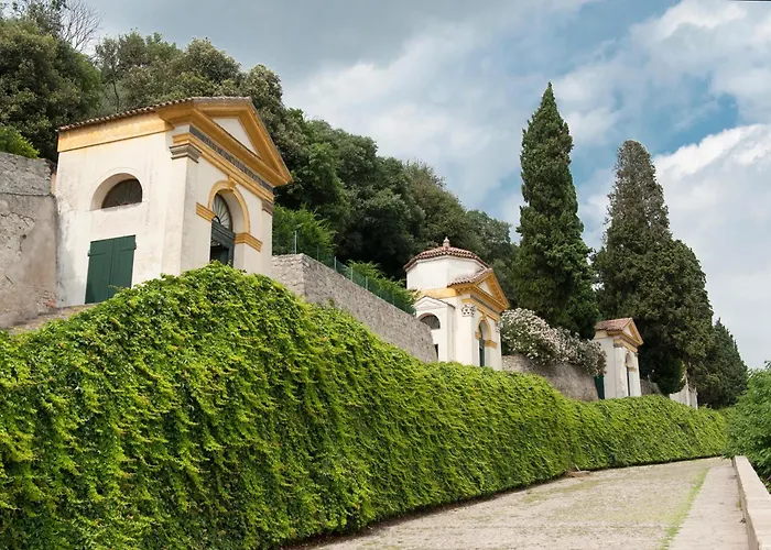 Aura Dimore Ad B&B 4*