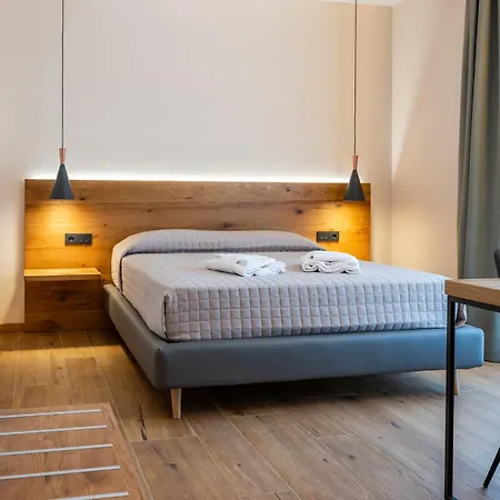 Aura Dimore Ad 4* Arquà Petrarca