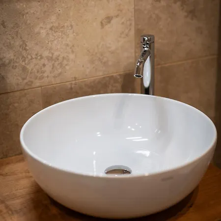 Aura Dimore Ad 4* Arquà Petrarca