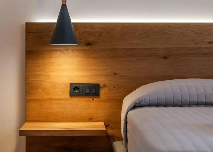 Aura Dimore Ad Bed and breakfast 4*